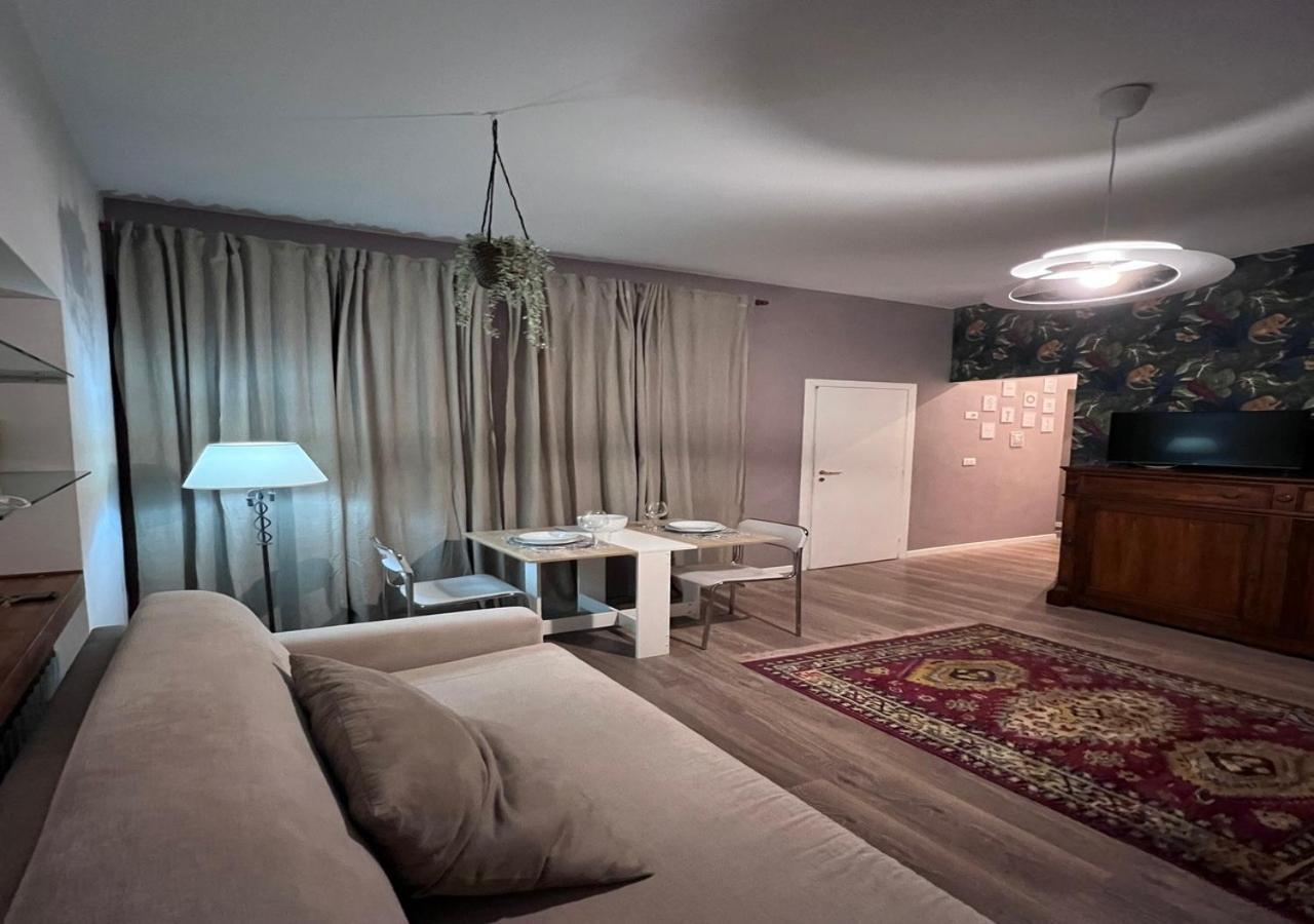 Monkey House Верона Экстерьер фото